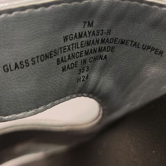 BRAND NEW GUESS GLASS STONES RHINESTONE SLIDE SANDALS - Picture 15 of 16